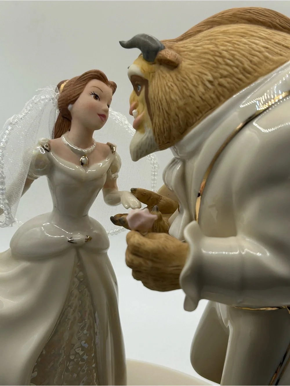 Lenox Beauty and the Beast Porcelain Figurine Bride Belle w Beast Cake Topper